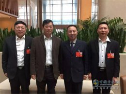 东风商用车匠人王建清抵京参加全国两会 呼吁传承工匠精神