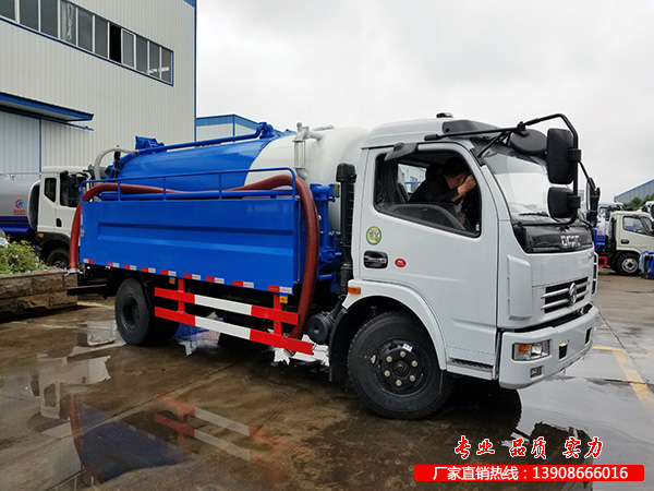 东风多利卡管道疏通车