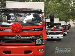 都是冷链车 怎么挣得多？看看东风凯普特的大货箱你就知道了
