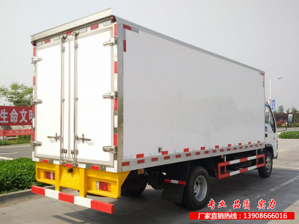 五十铃保温车