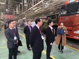 福建龙马张桂潮一行访问一汽解放 深化国六环卫车战略合作项目