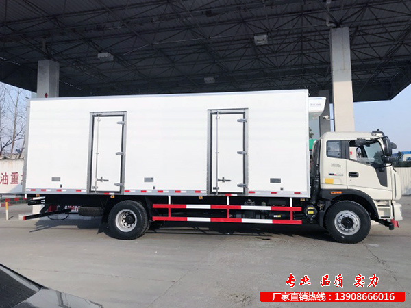 福田瑞沃保温车