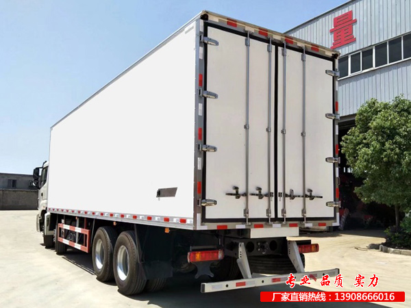 福田ETX前四后八保温车
