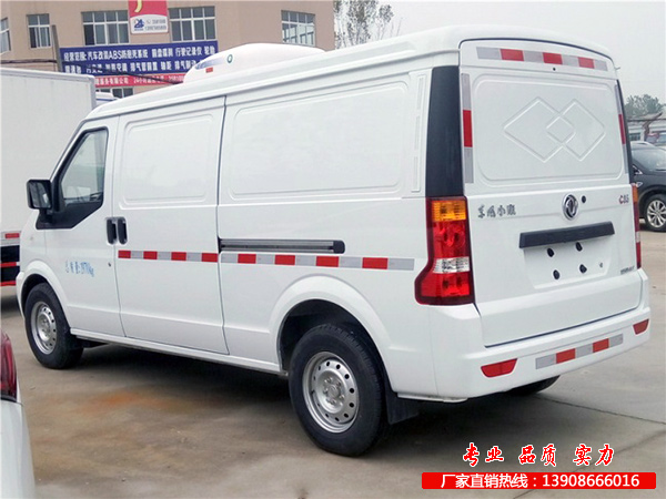 面包保温车