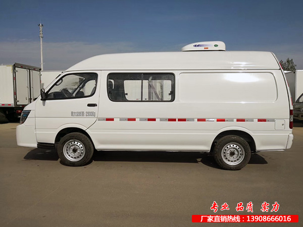 金杯双排冷冻车