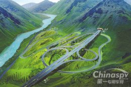 指定用车东风天龙即将登上公路建设史上“珠峰”